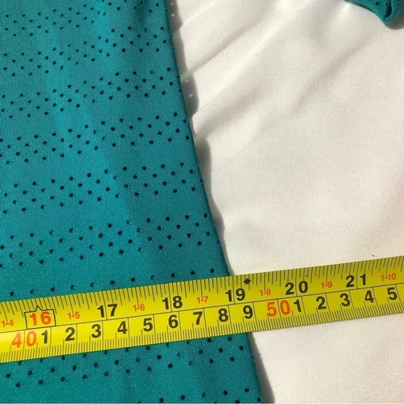 Zyia Active Chill Perforated Breathable Long Sleeve Teal  Top Size 12 - Picture 5 of 8